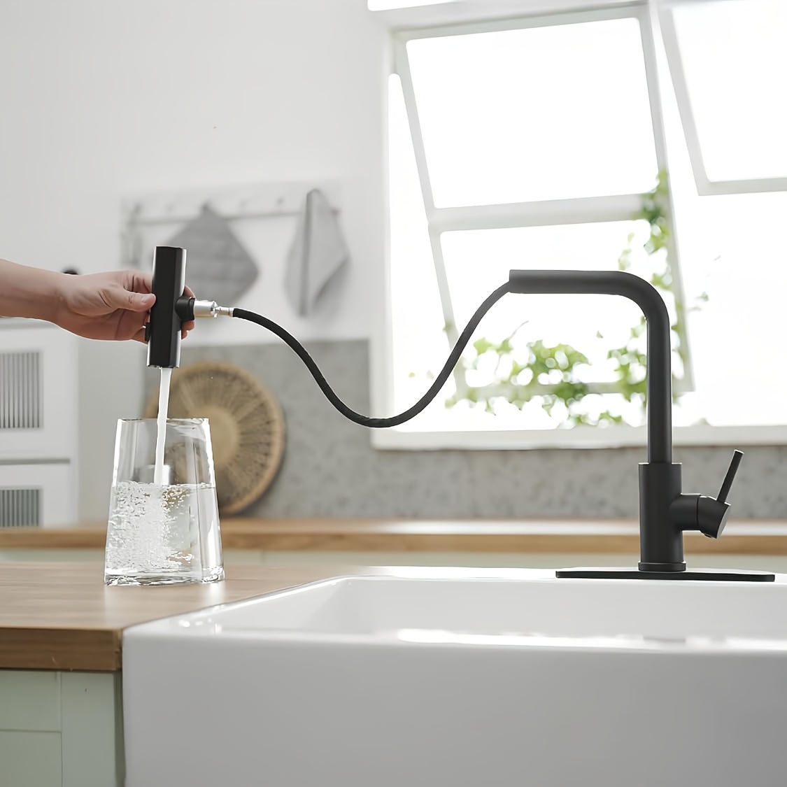 1 PC Siyah Mutfak Musluk Aşağı - Commercial Kitchen Faucet incelemesi ve fiyatı