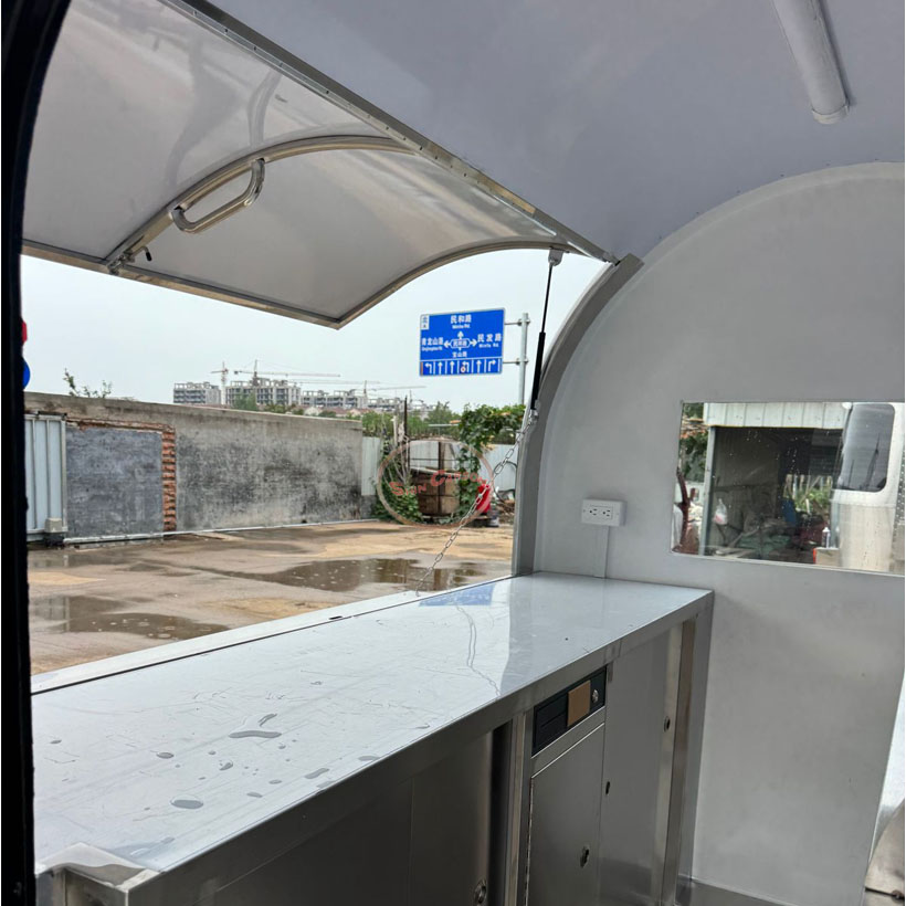 Toplu Doğrudan Satış Yiyecek K - Commercial Kitchen On Wheels incelemesi ve fiyatı